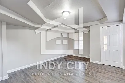 3534 N Parker Ave — Photo 7