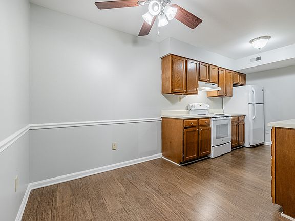 Two Bedroom Apartment at Salisbury Square Salisbury, NC