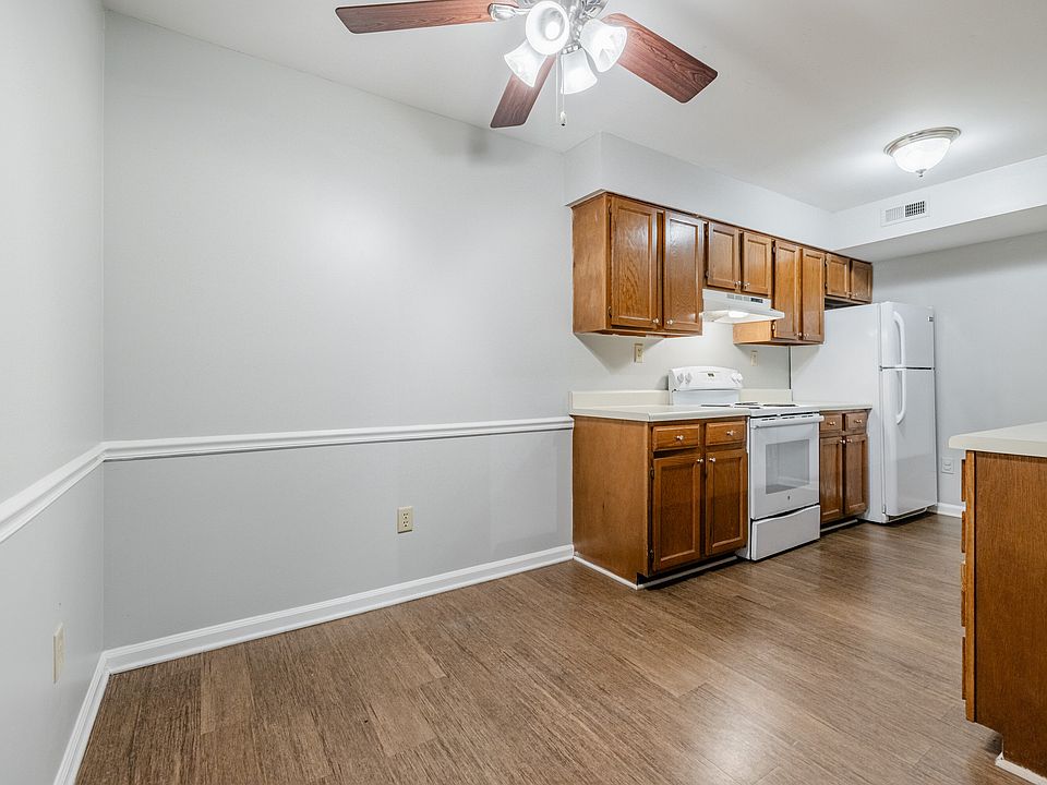 Two Bedroom Apartment at Salisbury Square Salisbury, NC