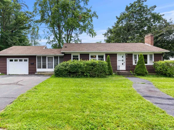 26 Burgess Street, Nashua, NH 03064