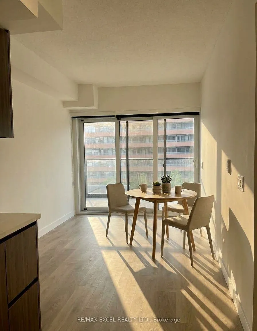 2 bed, $2,800 — Photo 2