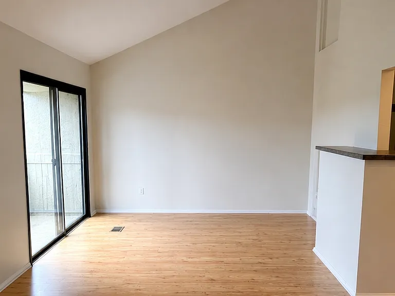 2725 Ariane Dr — Photo 16