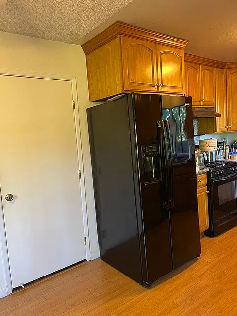 3 bed, 1358 sqft, $3,450 — Photo 3