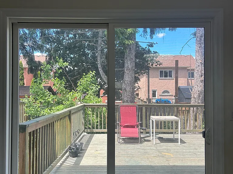 15 Wildflower Way S — Photo 4