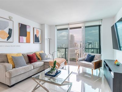 55 SE 6th St APT 4005, Miami, FL, 33131