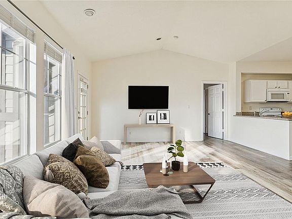 3rd image of 350 Emerald Forest Blvd APT 4201