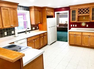 37 Temi Rd, Hudson, MA 01749