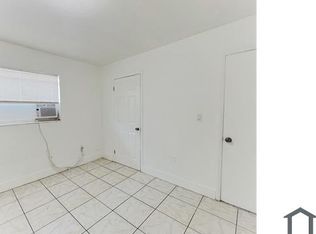 15960 NE 19th Ct, North Miami Beach, FL 33162