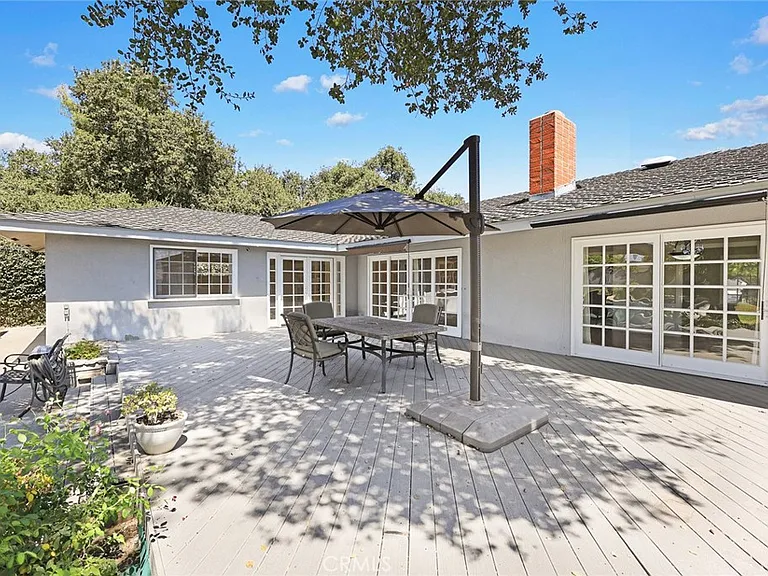 117 Catherine Park Dr — Photo 29