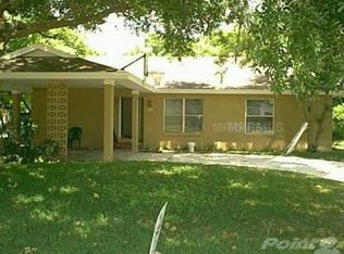 121 Lake Hobbs Rd, Lutz, FL 33548