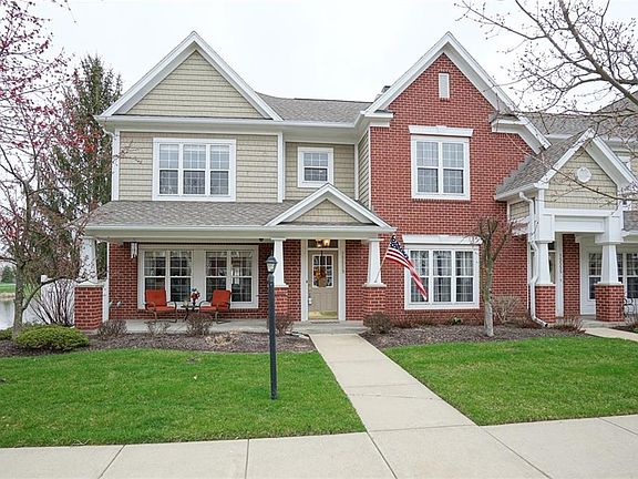 3rd image of 15559 Clearbrook St