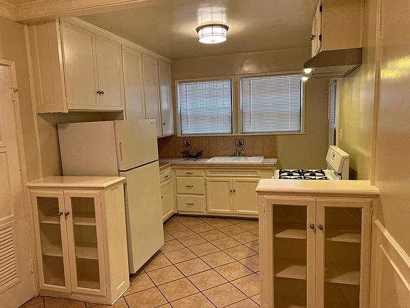 4th image of 1228 S Westmoreland Ave #1