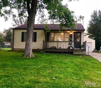 800 Osage Ave, Salina, KS, 67401