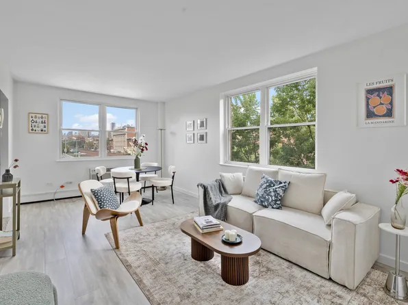 158 Sackett Street image 1 of 13