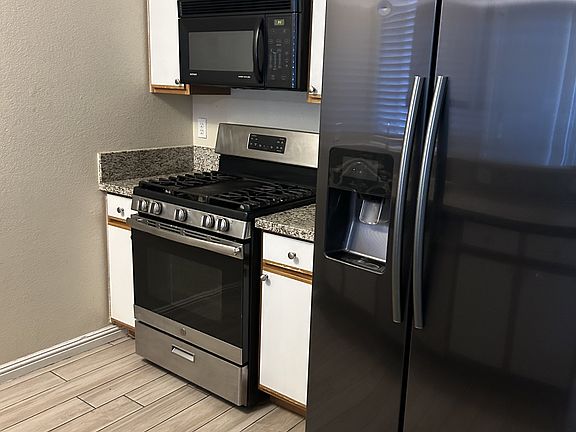 5th image of 4960 Harrison Dr