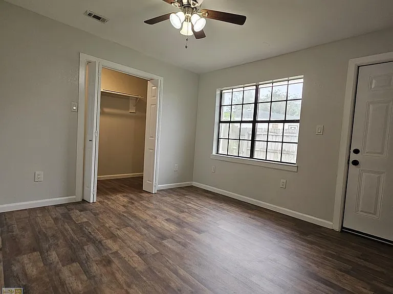14 Laura Ln — Photo 19