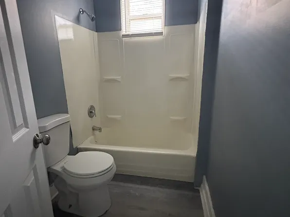 1110 Morton Ave Room 1, Chester, PA 19013