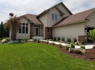 9473 Brookview Rd, Woodbury, MN 55125