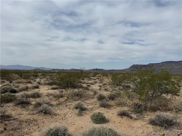 0 W Alamo Rd, Yucca, AZ 86438