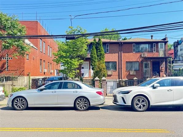 143-16 Franklin Avenue, Flushing, NY 11355