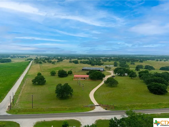 5543 Fm 713, Lockhart, TX 78644