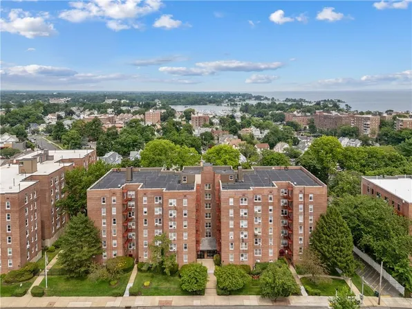 126 Church Street #6J, New Rochelle, NY 10805
