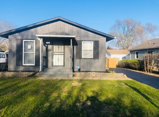 2817 Gilboa Ave, Zion, IL 60099