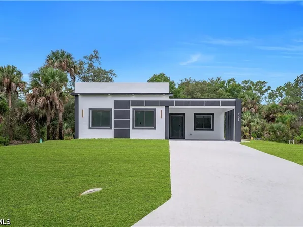 3304 E 15th St, Lehigh Acres, FL 33972