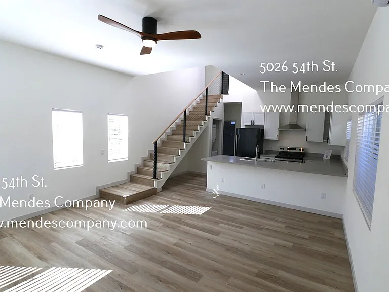 College Rental on 54th St. — Photo 3