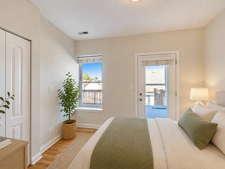 3007 N Clifton Ave #302 — Photo 10