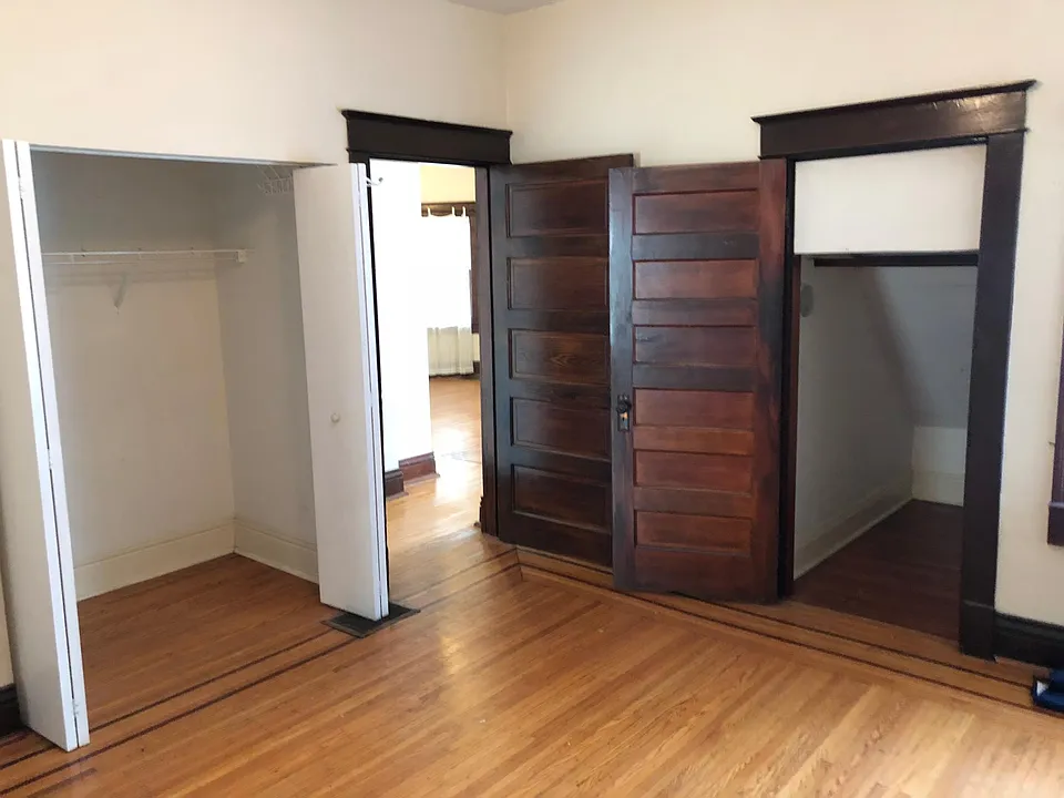 !st Bedroom