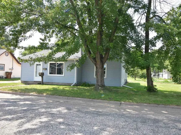 2832 MARY STREET, Stevens Point, WI 54481