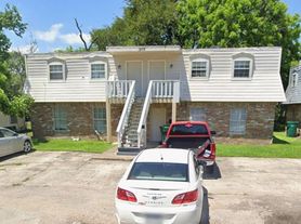 1502 Oleander Dr, La Marque, TX