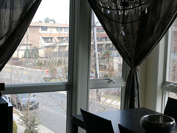 4th image of 255 Laird Ave #C0013-13