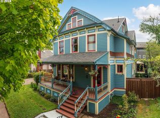 4004 SE Yamhill St, Portland, OR 97214