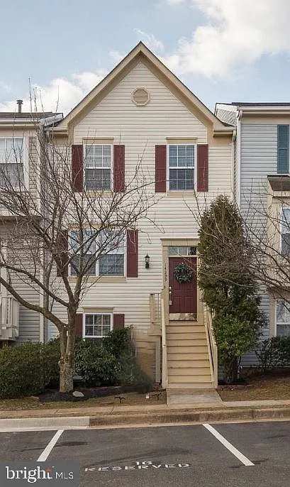 14299 Newbern Loop