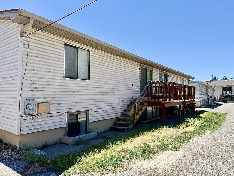 1351 Paul St — Photo 14