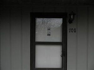2nd image of 701 Edgewater Dr