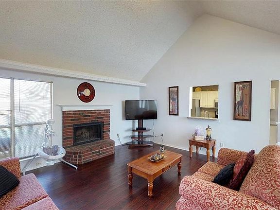 3rd image of 1905 Island View Dr
