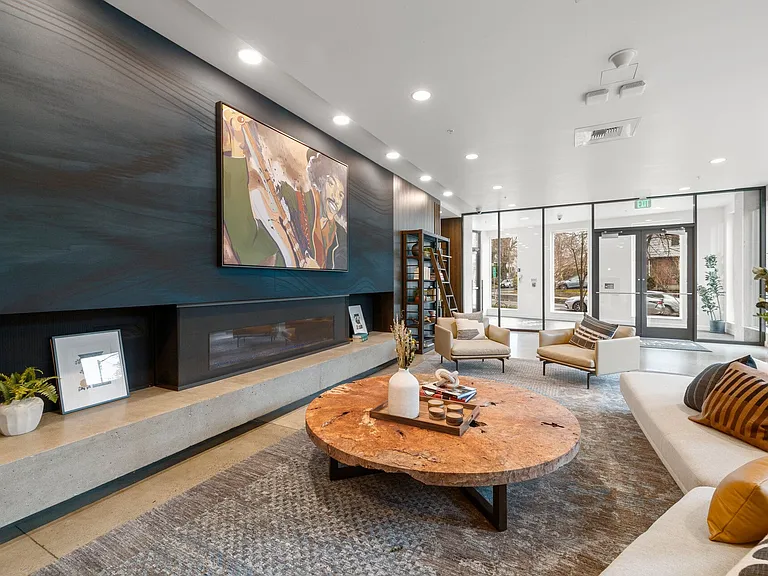 The Payton — Photo 25
