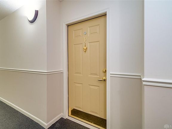 5th image of 3752 Grant Ave APT P