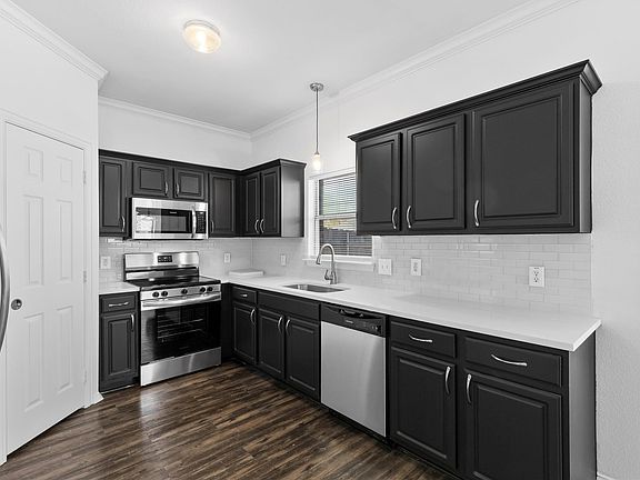5th image of 222 Wyndham Meadows Way