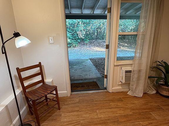 Door to the private courtyard.