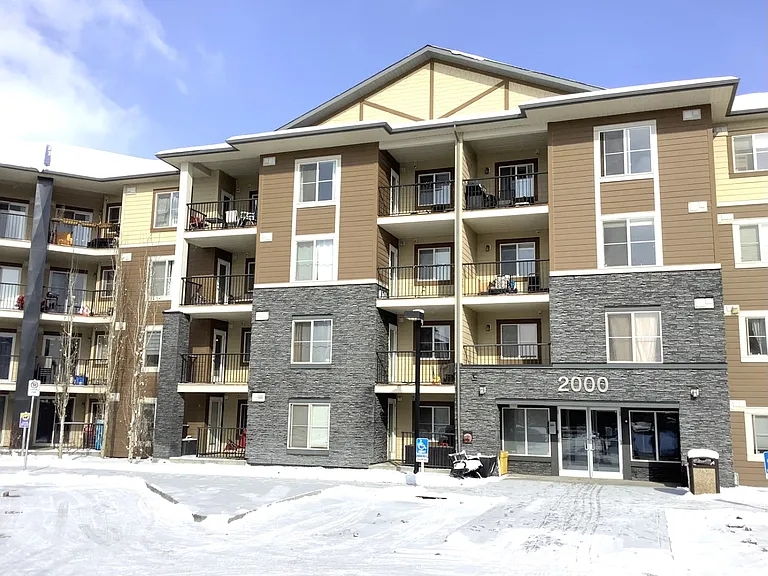 2419 Legacy Blvd SE — Photo 15