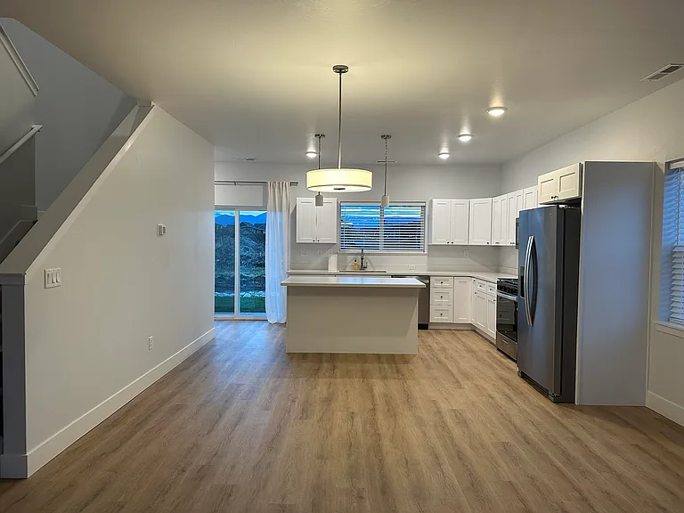 5601 Sandpiper — Photo 11