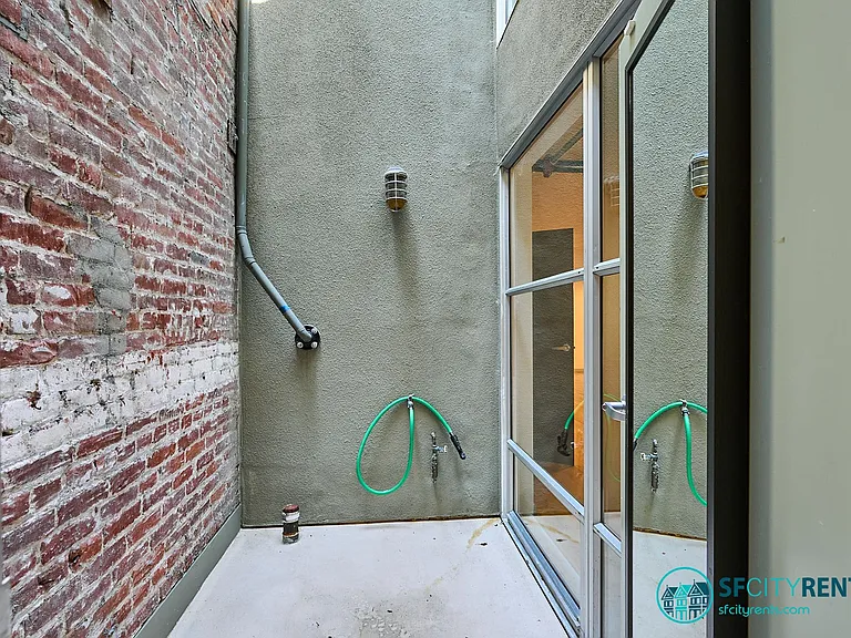 725 Florida St #2 — Photo 22