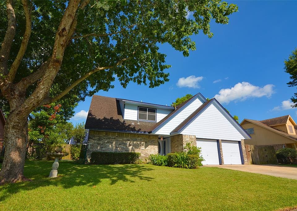 1st image of 2505 Maxwell Ln