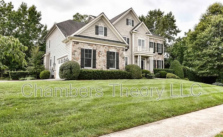 1840 Mamie Dyer Ln — Photo 5