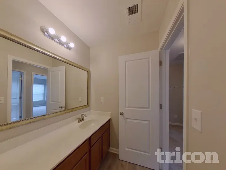 137 Misty Dew Ln — Photo 16