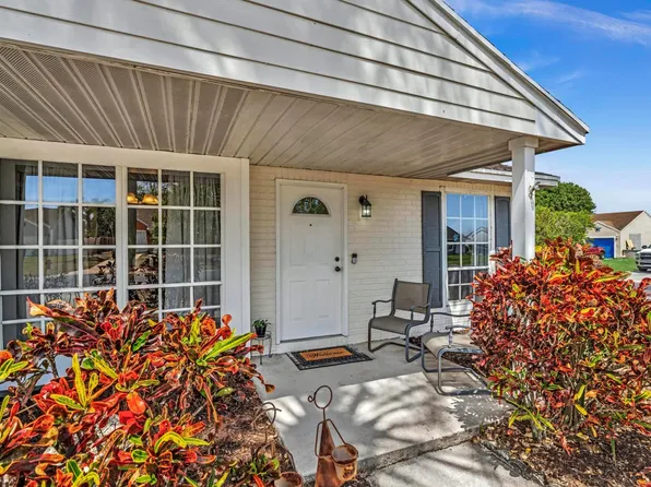 8727 Spring Valley Drive, Boynton Beach, FL 33472